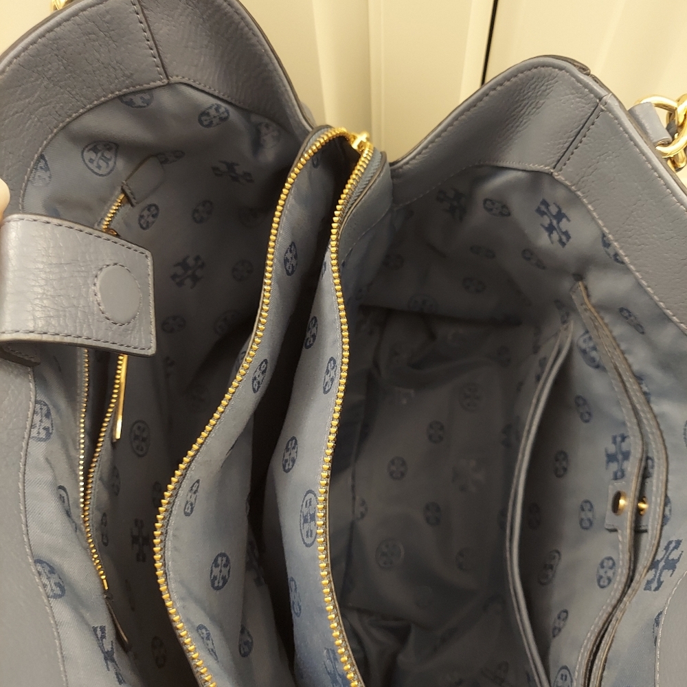 Tory Burch Haper Leather Shoulder Bag - Picture 3 of 8